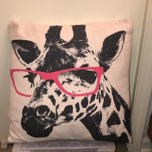 Giraffe Decorative Pillow 🦒